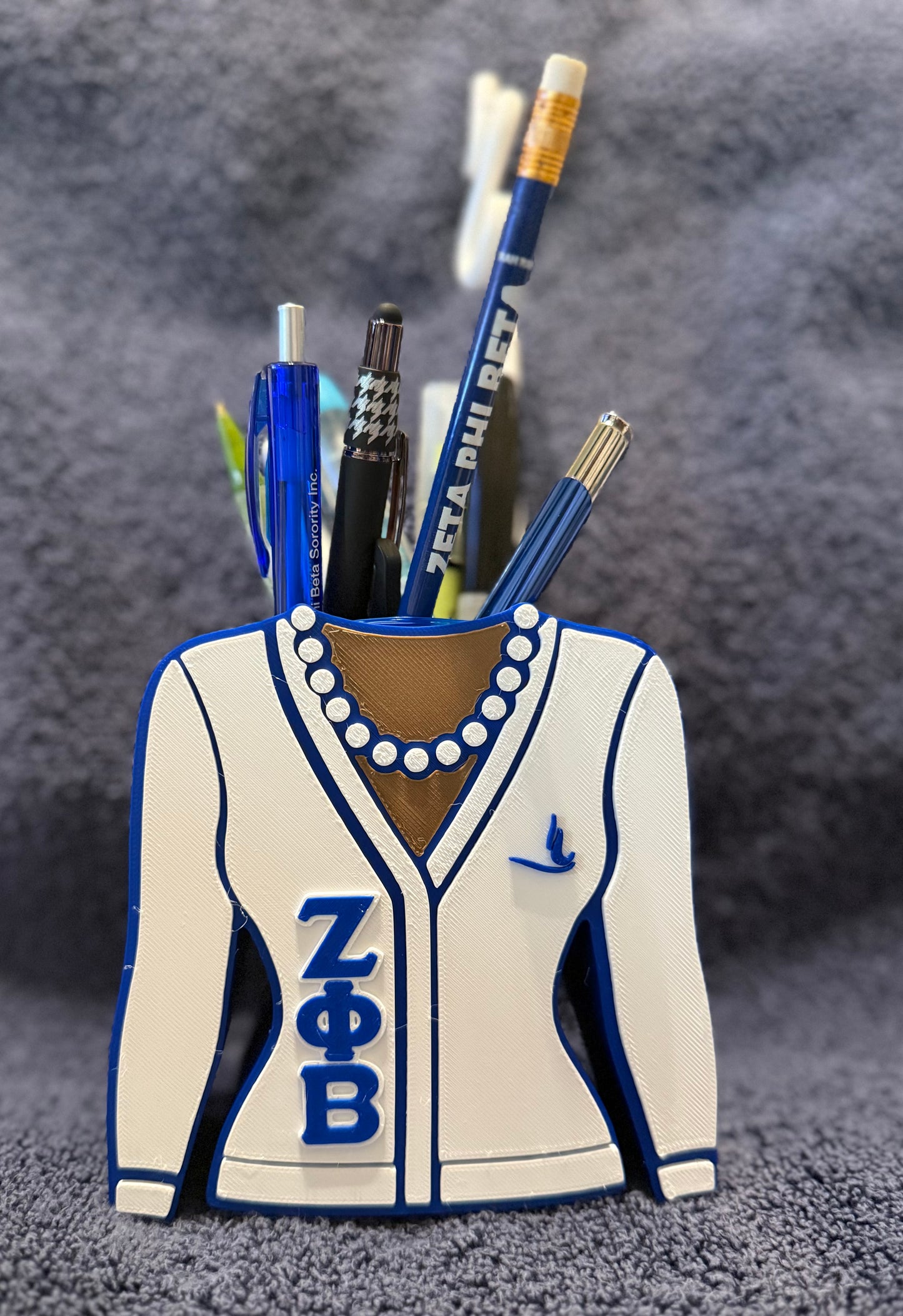 Zeta Cardigans Pencil Holders