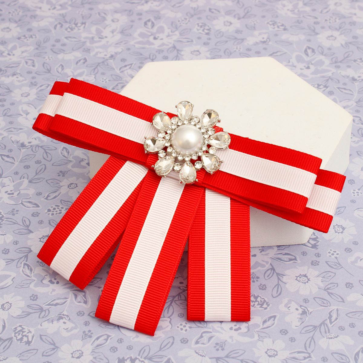Red White Bow Tie Style Brooch